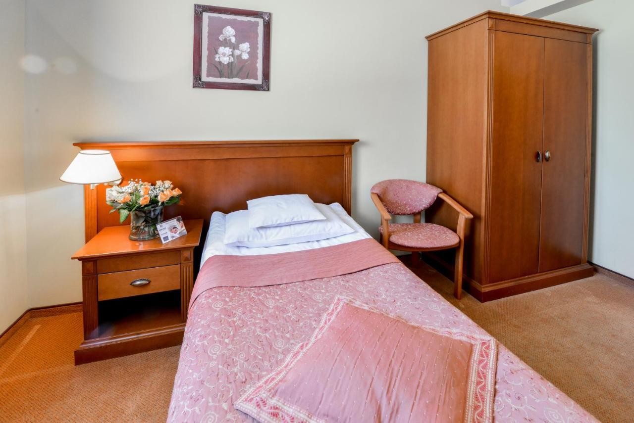 Spa Hotel Jawor Яворце Екстериор снимка